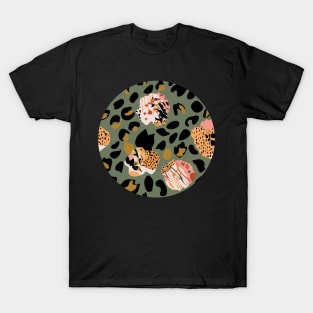 Modern abstract rose and leopard texture T-Shirt